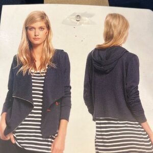 DKNY JEANS  Women’s  Zip Front ,Hooded Jacket